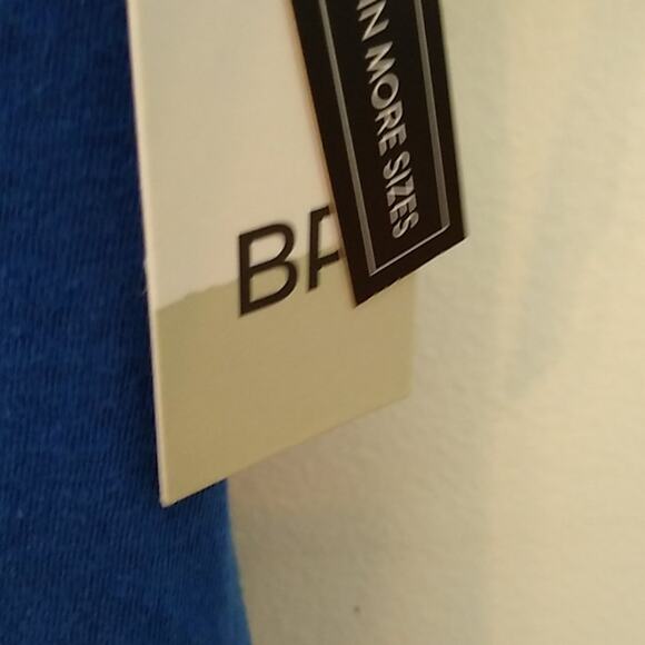 NWT BP navy short sleeve blouse. V-neck Size XS - Picture 3 of 8